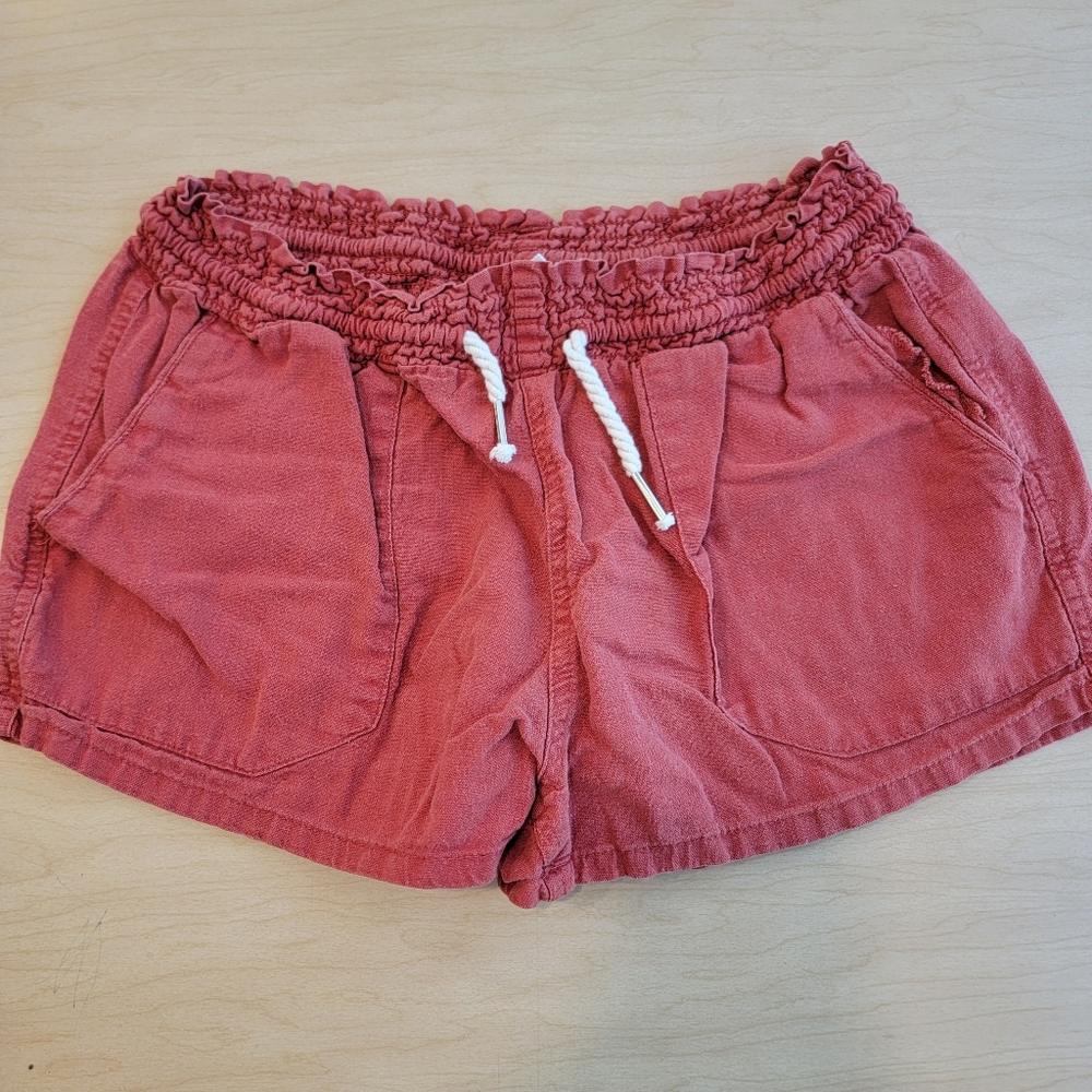 Love Tree Women's Red Linen Blend Shorts Medium